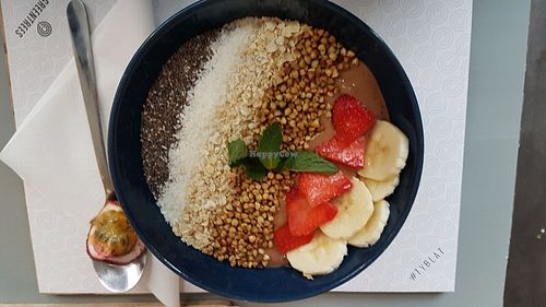 Acai bowl at Greentrees The Juicery - Münsterstr in Dusseldorf