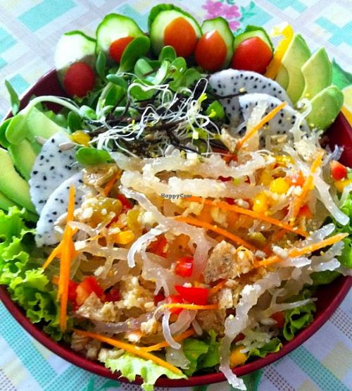 Organic, natural, superfood smoothies and salads at BLISS Raw Cafe and Wellness Studio in Kathmandu