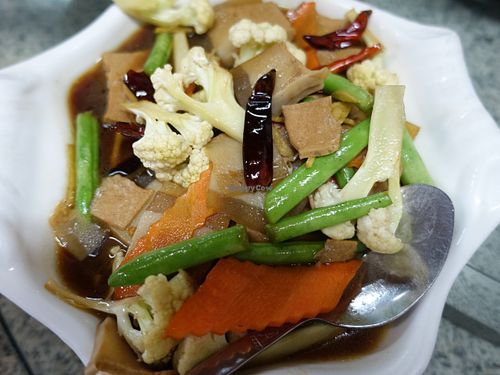 stirred fried vegetables at Lanmadaw Vegetarian Restaurant in Yangon