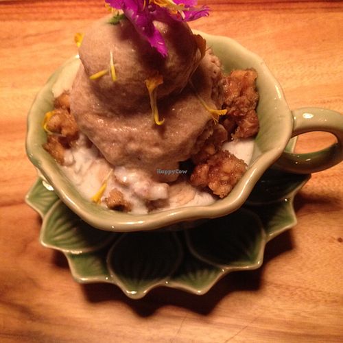 Apple crumble at Elixiba in Maroochydore