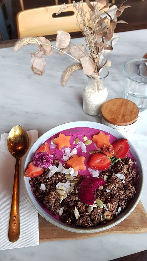 Morning Moonshine Bowl - had better, but was still very good :) at Pels Supershop in Tibubeneng