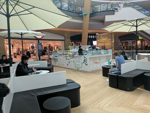 the cafe at Juicefood by L&E in Almada