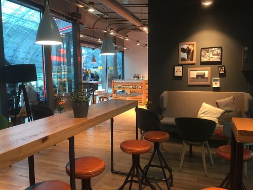 Inside at FRA - Scoom - T1 in Frankfurt