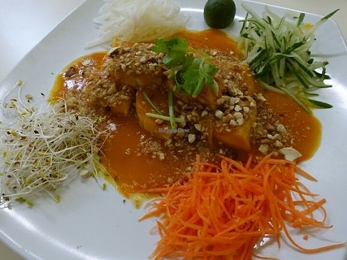 Tau Hu Goreng at SunnyChoice - Alexandra Village in Central Singapore