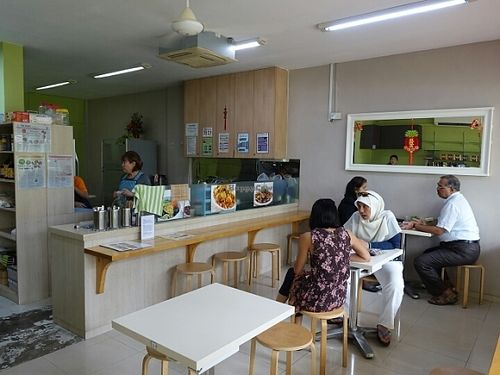 dining and cooking area at SunnyChoice - Alexandra Village in Central Singapore