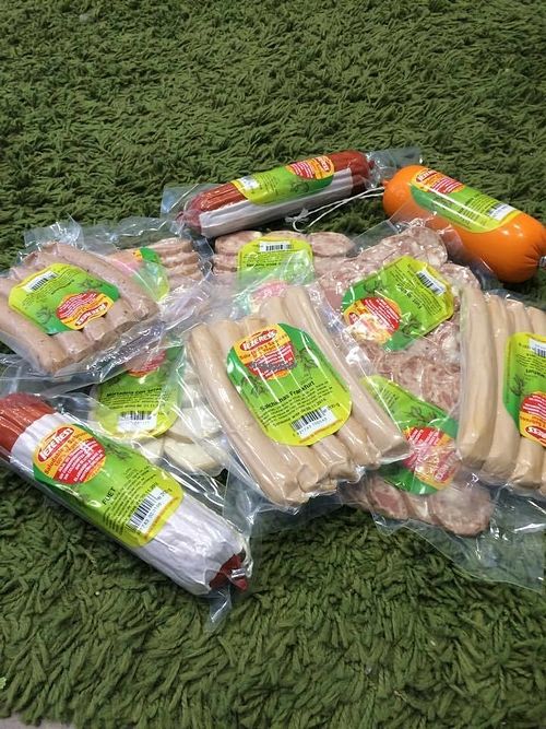 embutidos veganos at Ohrigen in Zaragoza