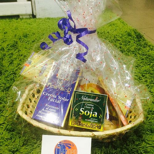 cestas para regalos at Ohrigen in Zaragoza