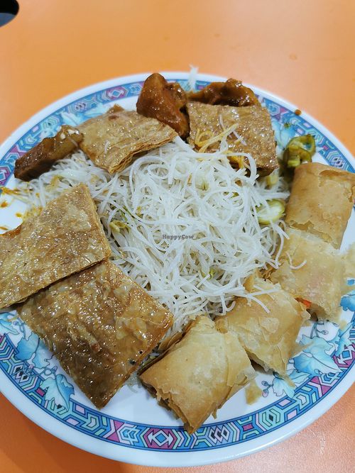  at Just Greens 绿清清 - Clementi in West Singapore