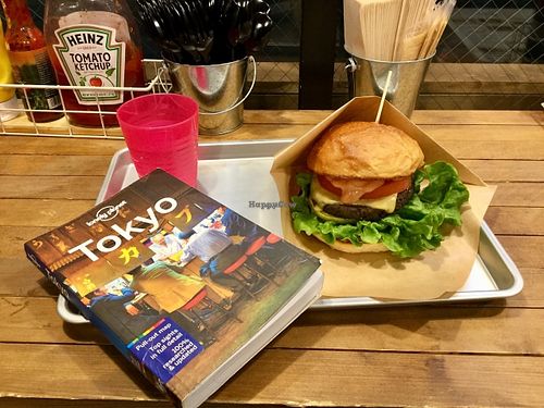 Cheeseburger!  at Ain Soph.Ripple Kabukicho in Tokyo