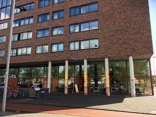 Front at Bagels & Beans - Stieltjesstraat in Rotterdam