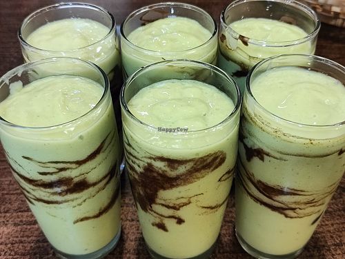 Avocado smoothie at De Loving Heart in 