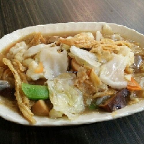 stirred fried assorted vegetables (kol tumis huki) at Vege Restoran 素食館 in Batam