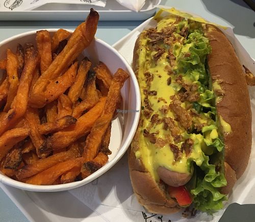 Hot dog at Krowarzywa in Krakow