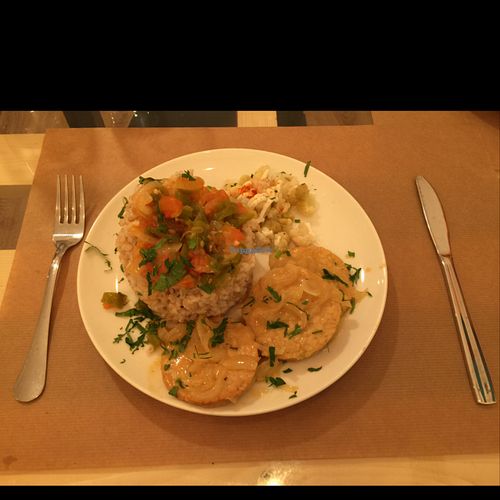 plate of the day - protein balanced at Gustu Bilbao in Bilbao