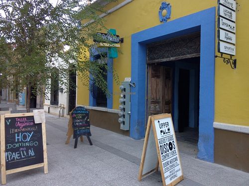 Entry from street to patio at Taller Veganico in Monterrey