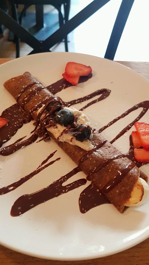 banana pancake with chocolate and ice cream at Zest for Life in Amsterdam