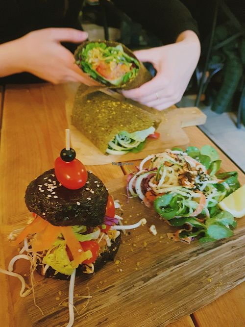 zest burger (recommend) and zest wrap (not recommend) at Zest for Life in Amsterdam