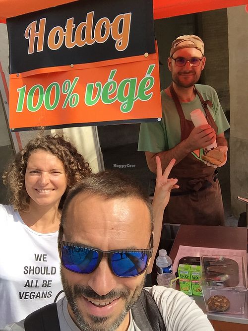 Hotdog 100% végé  at Velo Vege Food Bike in Toulouse