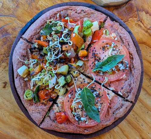 Small half and half pizza at Curcuma in El Chalten