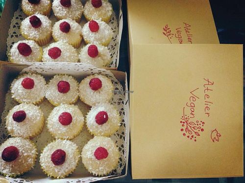 vegan cupcake ! ;x at Xuong Vegan - Atelier Vegan in Hanoi
