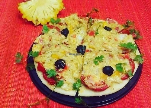 Pizza vegan  at Xuong Vegan - Atelier Vegan in Hanoi