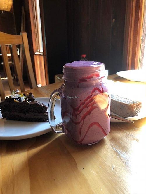 Berry smoothie at Secret Creek Cafe in Lithgow