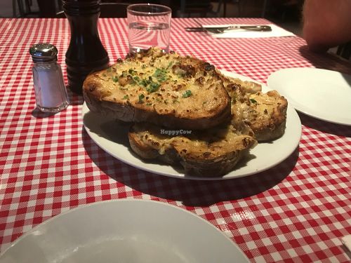 Cheesy garlic bread at Farelli's Trattoria in Queenstown