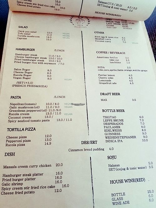 vegan options well identified :) at Salon Delicious in Seoul