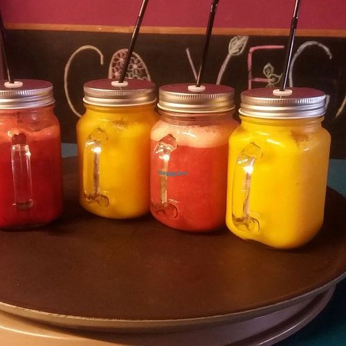 Batidos at B12 in Los Cristianos