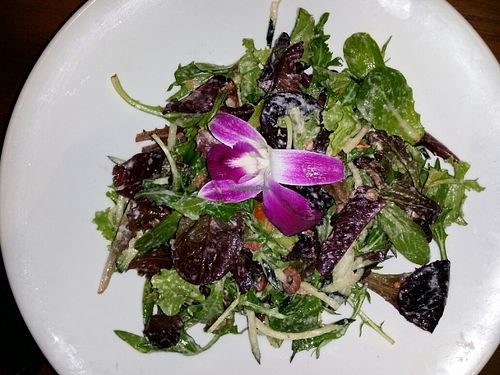 finally, a caesar salad that I can eat. and it's yummy and nourishing at 118 Degrees in Tarzana