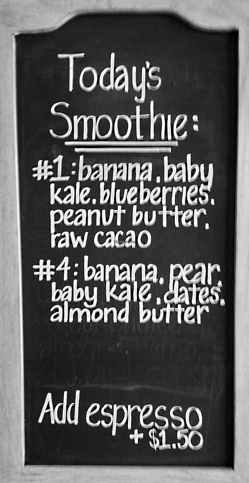 Smoothies on Jan. 20, 1916 at The Sanctum Cafe in Orlando
