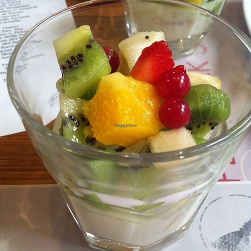 soy yogurt and fruit salad at Peacock's Cafe in Turin