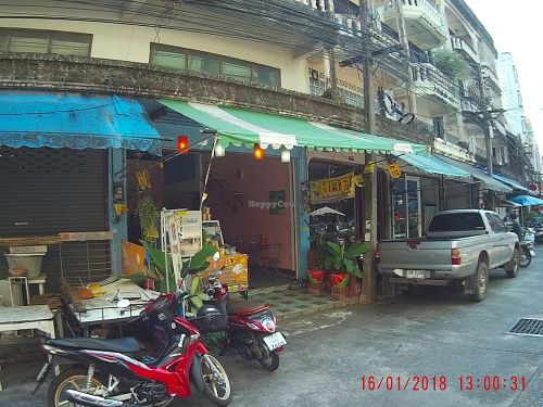 The restaurant seen from outside at Vegan House in Chanthaburi