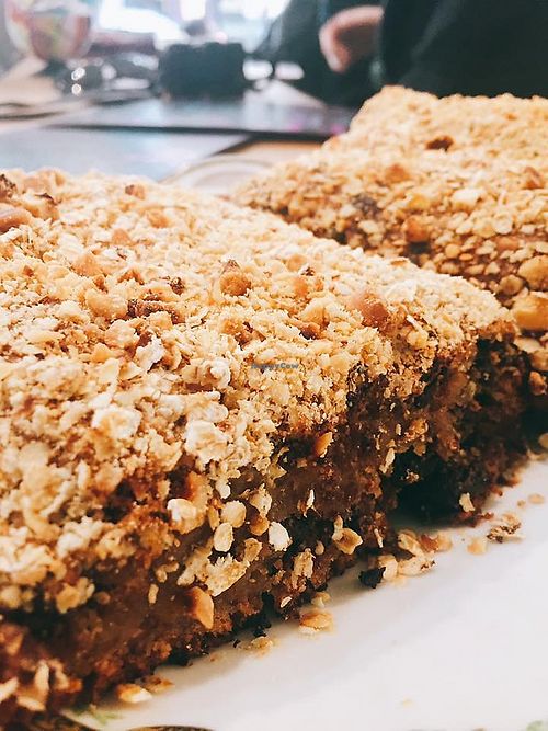 vegan banana bread at Emilie and the Cool Kids in Antibes