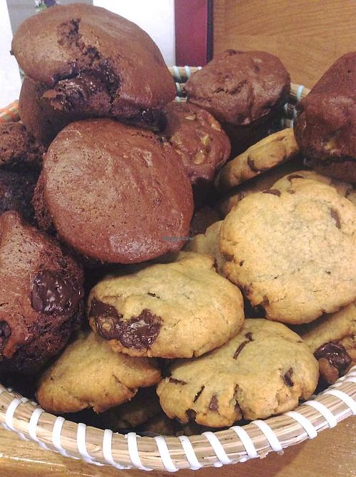 vegan muffins at Emilie and the Cool Kids in Antibes