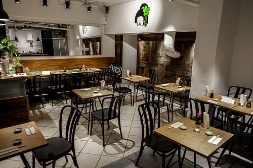 Interior of Youmiko Vegan Sushi at Youmiko Vegan Sushi - Hoża in Warsaw