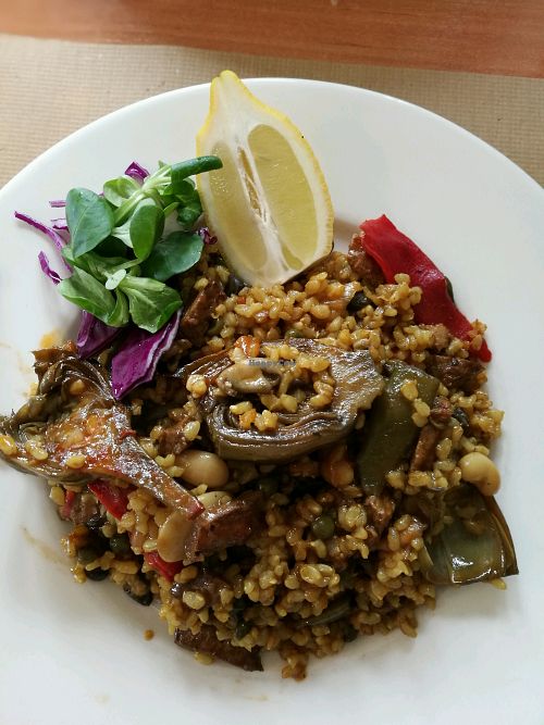 Vegan paella at Hicuri in Granada