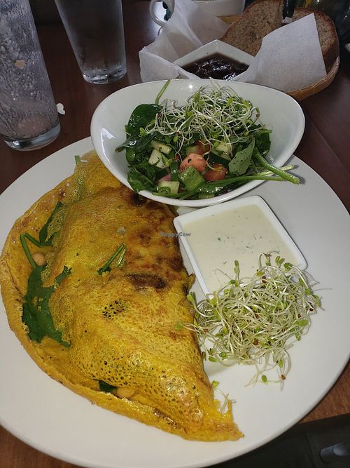 Chickpea omelet at Screaming Carrots in Hallandale Beach