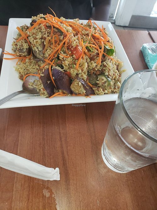 Green curried fried rice at Screaming Carrots in Hallandale Beach