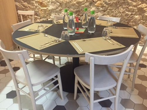 THE ROUND TABLE at 2Y Restaurante in Barcelona