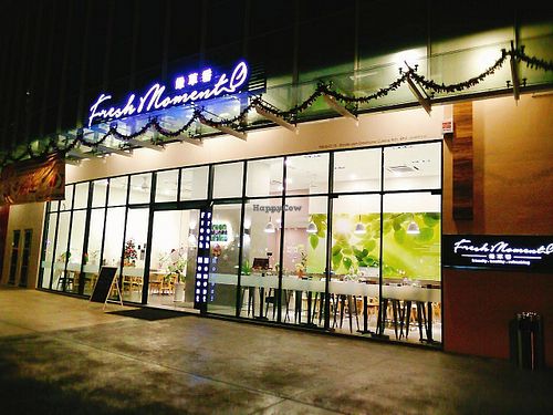 nice environment,nice food at Fresh Moment in Penang
