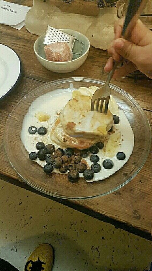 vegan pancakes at Cupcakes and Shhht in East London