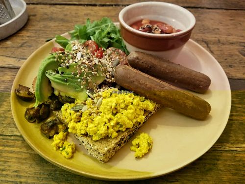vegan English breakfast at Cupcakes and Shhht in East London