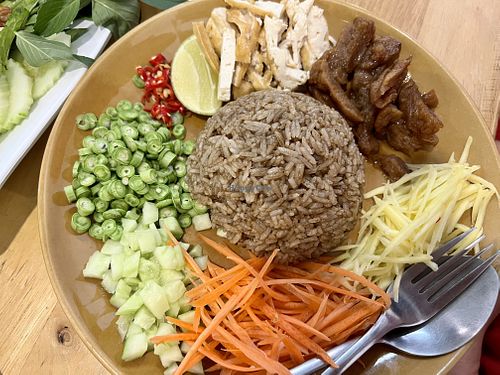 ข้าวคลุกกะปิ #Veganuary at Veggie Chef in Bangkok