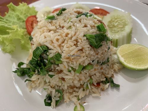 ข้าวผัดคะน้าปลาเค็ม at Veggie Chef in Bangkok