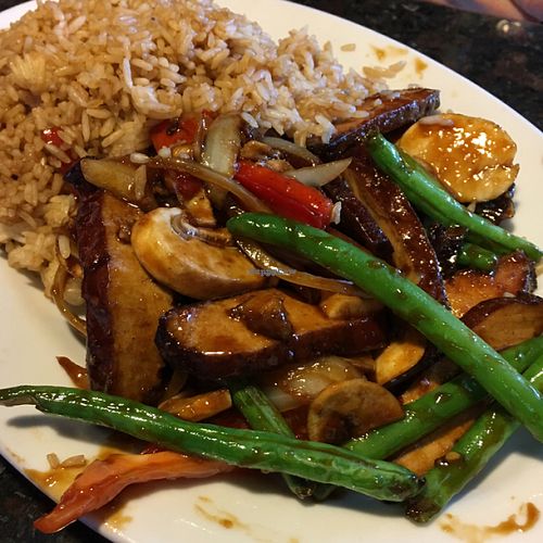 sesame tofu with fried rice at Wok The FuZn in Jacksonville