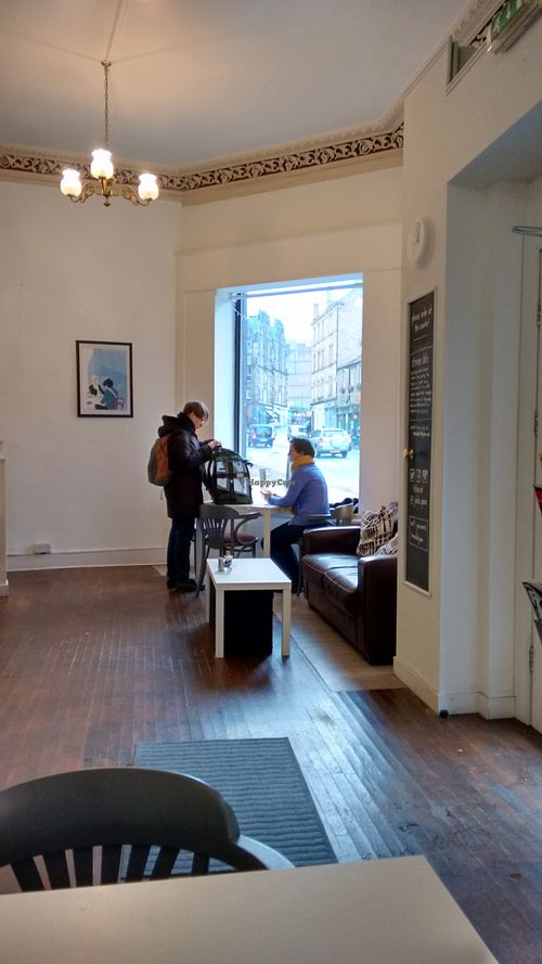 Nice interior at Jeelie Piece in Edinburgh