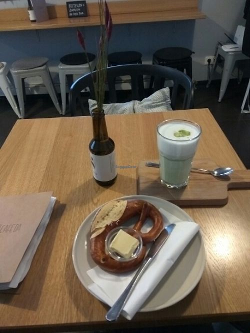 Matcha brezel brekkie at Cafe DA in Stuttgart