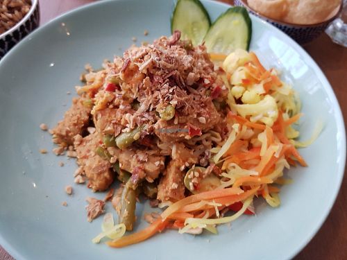 Tempeh platter at Hoezo in Leiden