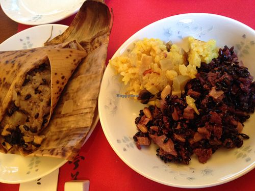 chimaki (steamed rice with some mushroom and veggies in season) at SinSinTei in Nagoya